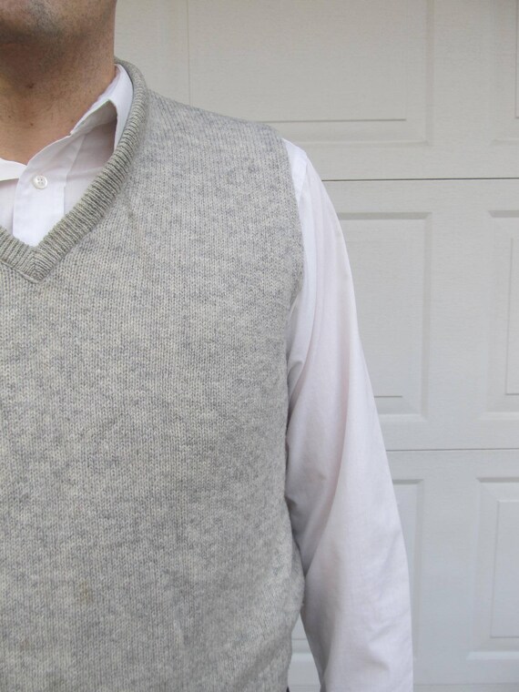 1970s Jantzen men's large sweater vest, heather g… - image 2