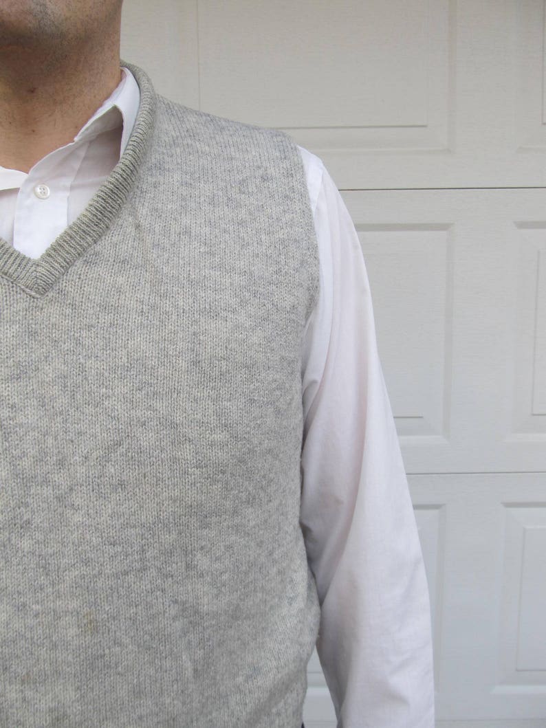 1970s Jantzen men's large sweater vest, heather gray sweater vest, vintage Jantzen wool sweater image 2