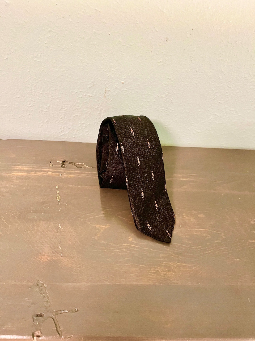 Mens Vintage Tie, Black and Gold, Skinny Tie, Made Men Tie, Midcentury Tie, Teardrop Design Etsy