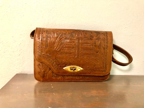 Vintage tooled leather shoulder purse, Mexican to… - image 1