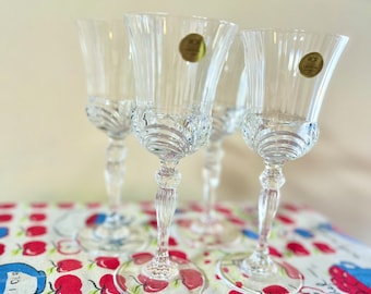 Vintage 24% leaded crystal fluted wine glasses, set of 4