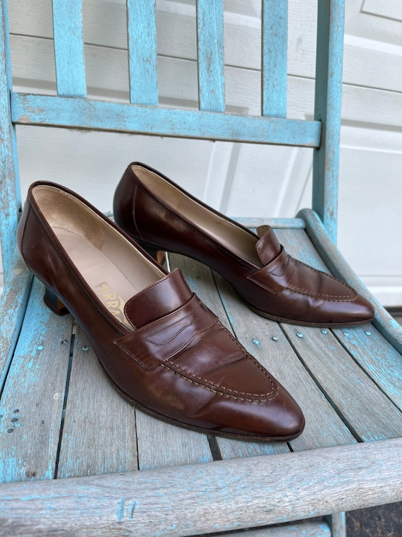 Vintage Ferragamo brown leather loafers, 7.5 AA, NARROW fit