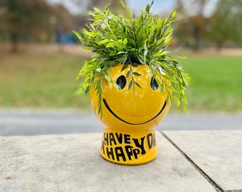 フラワースマイル　置物 ビンテージ　70s Vintage 1970s Mccoy Happy Day Smiley Face Planter - Etsy