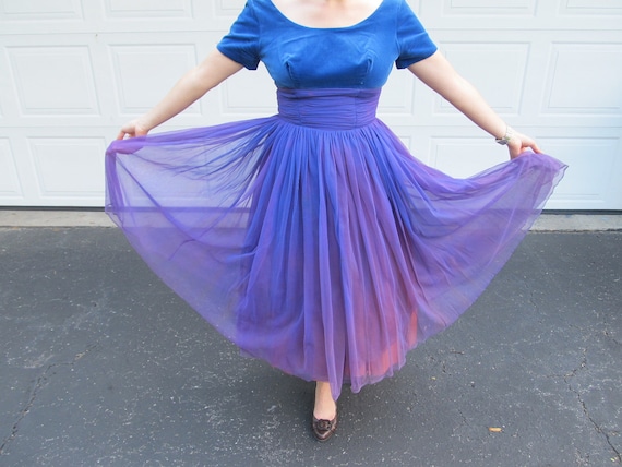 1950s blue velvet party dress, vintage prom party