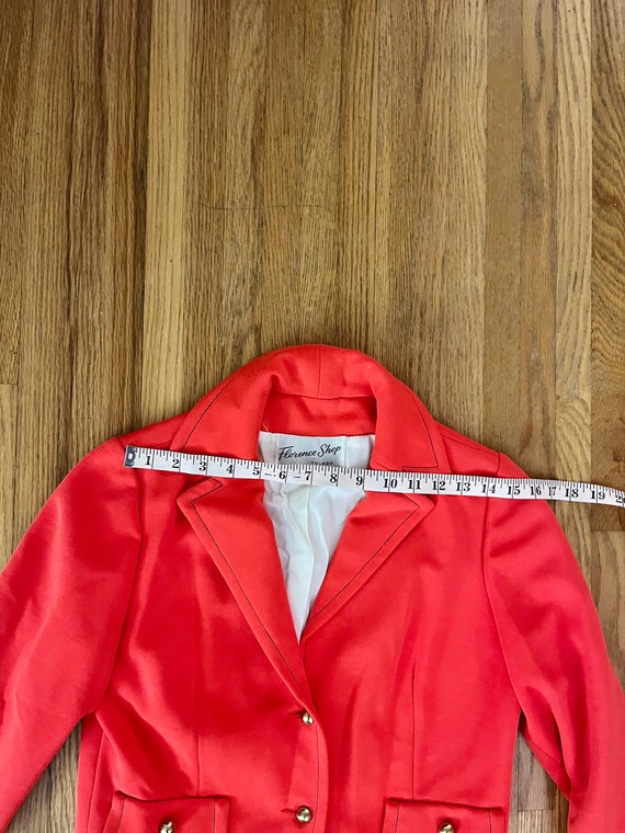 1980s/90s womens cropped red jacket with brass bu… - image 8