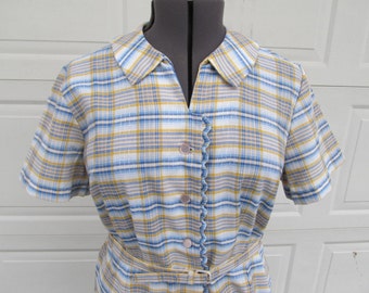 1970s Cedar Glen yellow and blue shirtdress with scalloped edge WITH matching belt