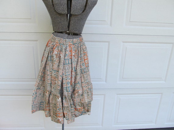1970s vintage circle skirt with novelty print in … - image 4
