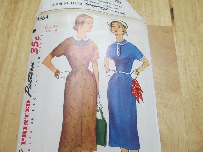 Robe Simplicity 4964 des années 50 avec col amovible, taille 14, buste 32 image 2