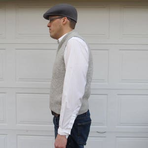 1970s Jantzen men's large sweater vest, heather gray sweater vest, vintage Jantzen wool sweater image 3