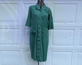 1970s Girl Scout uniform dress with badges Large