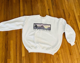 Vintage New Zealand tourist sweatshirt L