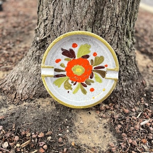 Vintage stoneware orange floral ashtray, Jay Willfred ashtray