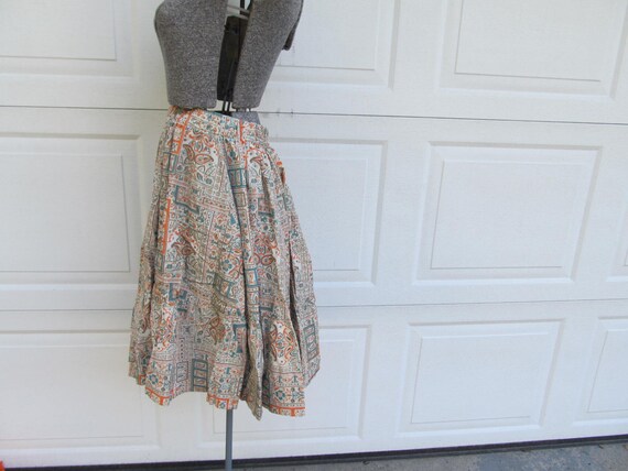 1970s vintage circle skirt with novelty print in … - image 3