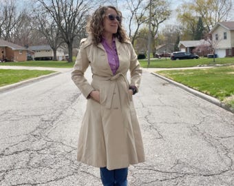 Vintage princess style trench coat XS