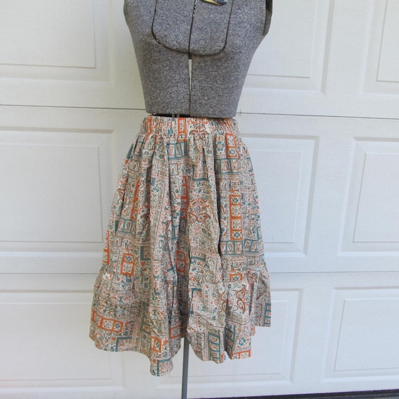 1970s vintage circle skirt with novelty print in … - image 1