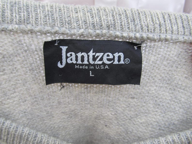 1970s Jantzen men's large sweater vest, heather gray sweater vest, vintage Jantzen wool sweater image 6