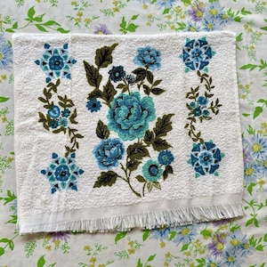 Vintage Cotton Terry Cloth Blue Flower Hand Towel Used