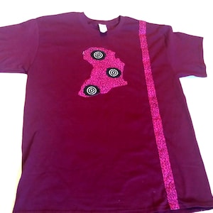 African Map Kente Ankara Print Quality Rasberry Burgundy T-Shirt M, L, XL - Wählen Sie