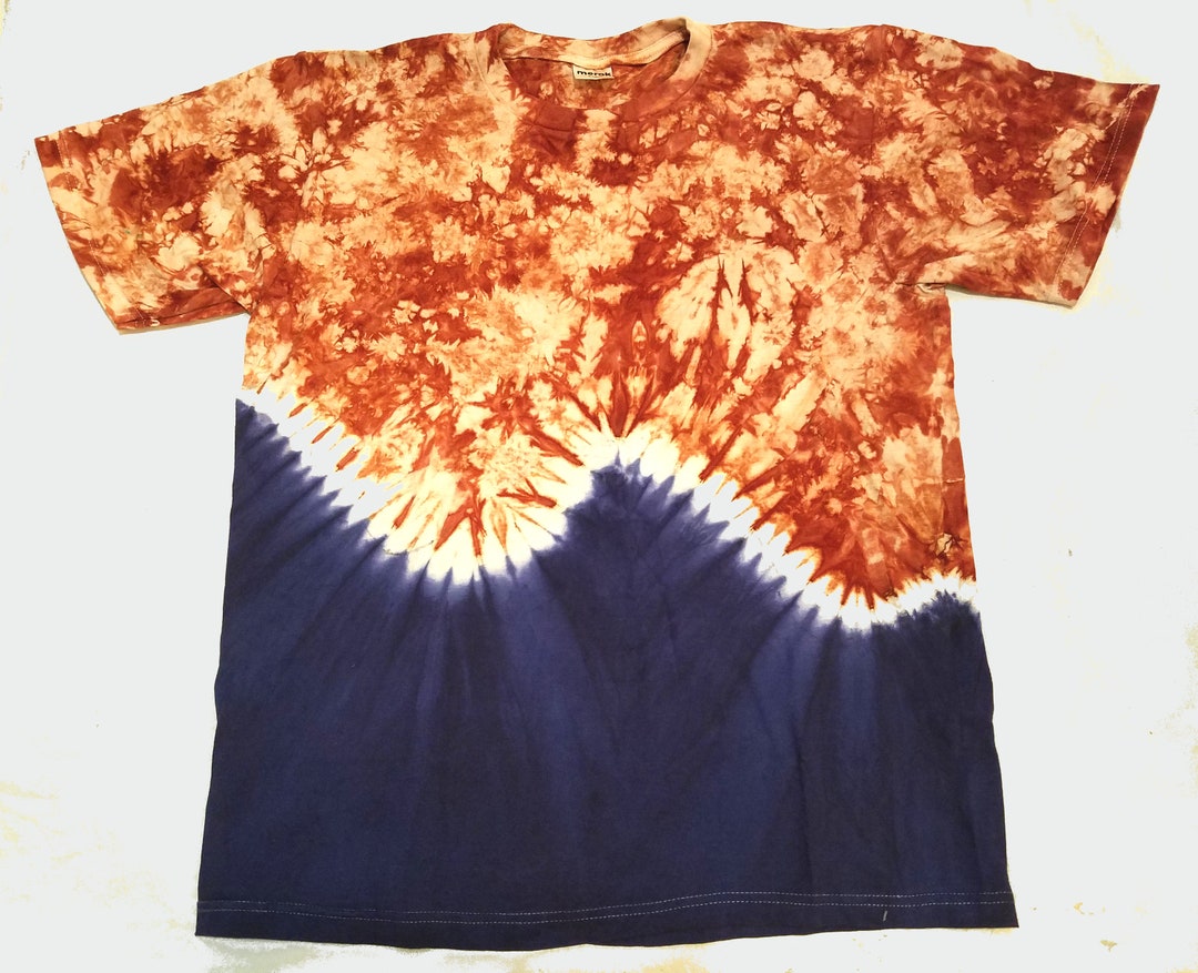 Navy Blue and Red Wave Design Tie Dye T-shirt. Size Large, Medium. - Etsy