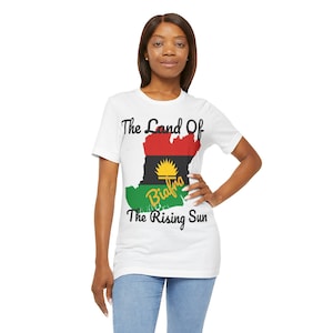 Unisex Jersey Short Sleeve Tee. Biafran Map/Flag T-Shirt. Black Or white In all Sizes