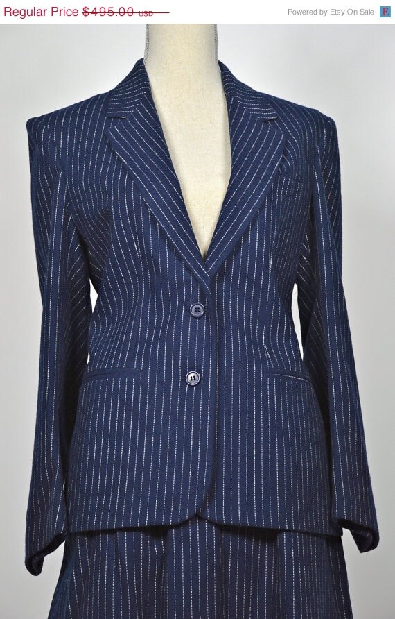 oscar de la renta suit