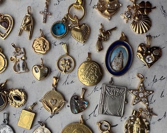 Prachtige Franse antieke vintage stijl bedels 18k gouden stijlvolle kettingen hoogwaardige handgemaakte sieraden kies de jouwe uit deze set van 38