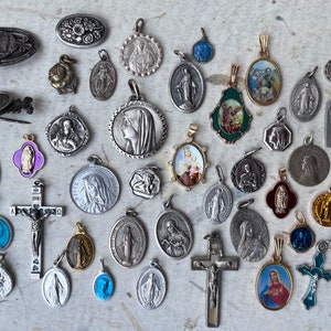 Vintage Holy Mary Religious Jesus Charms Pendants Diverse French medailles set of 42 pieces choose your necklace Christmas gift for him her