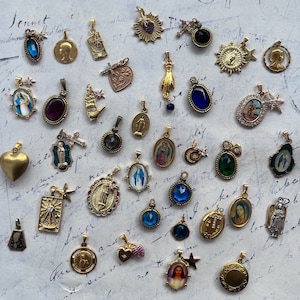Beautiful Mystery Box Antique Religious French Vintage Stylish Charms choose Divine Pendants French Dutch Belgian German gold plated