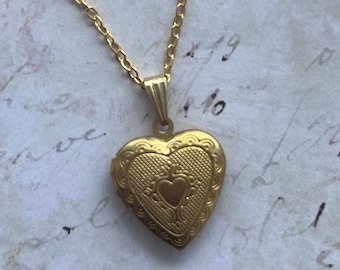 Vintage 70s Gold Brass Heart Locket Necklace, French Paris Jewelry
