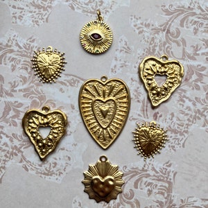 Vintage Mysterious Heart Hangers 7 stuks gouden bedels voor het maken van kettingen