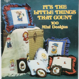 1980, Its the Little Things That Count Cross Stitch Pattern Book, Gloria and Pat