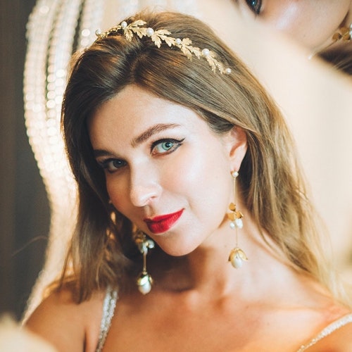 TINA Gold headband, Bridal Crown, Vintage Gold Crown, Bridal Tiara, Wedding accessories, Bridal Headpieces, shops Wreaths and Tiaras
