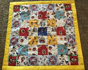 Disney Inspired Mickey and Minnie Quilt
