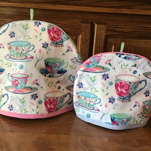Flowery Teacups Tea Cozy, 2 sizes