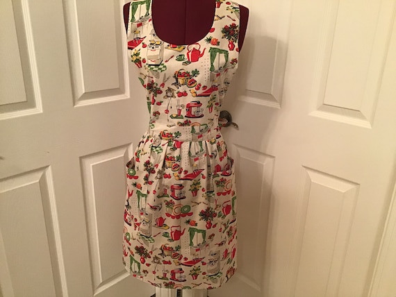 50s Kitchen Bib Style Apron