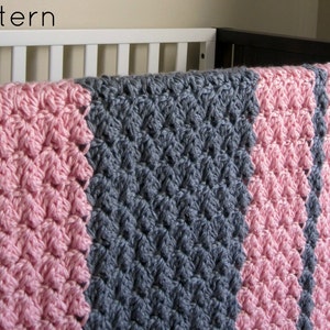 Chunky Preppy Baby Reversible Crochet Blanket Pattern image 1