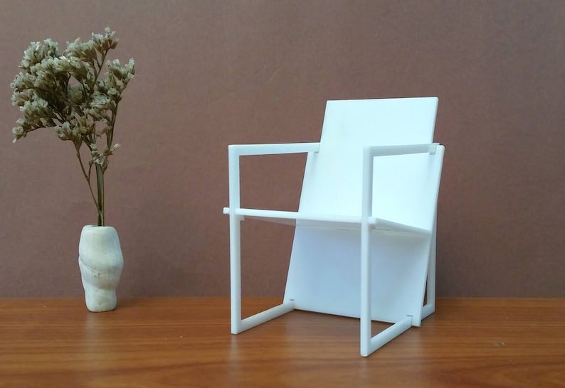 Spektrenstuhl Im Maßstab 1:12,Set,Miniatur Puppenstubenmöbel,Replik,Modernes minimalistisches Design Minimodel Weiß