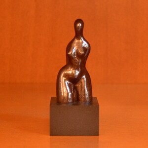 Woman Figurine/Sculpture, Home Decoration, Minimalism ,Accessories, Modern Design, Fine Art, Vintage Craft
