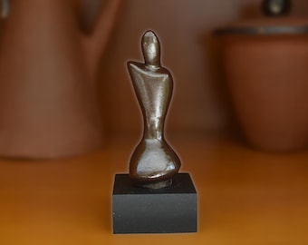 Abstract Woman Figurine/Sculpture, Home Decoration, Minimalism ,Accessories, Modern Design, Fine Art, Vintage Craft