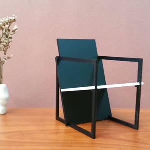 Spectro Chair 1:12 Scale,Kit,Miniature Dollhouse Furniture,Replica,Modern Minimalist Design Minimodel Black&White