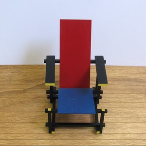 RED and BLUE CHAIR,1/6 Scale Handmade Replica,Miniature Famous Furniture ,Art Design,Destijl,Collectable Modernism,Rode & Blauwe Stoel image 2