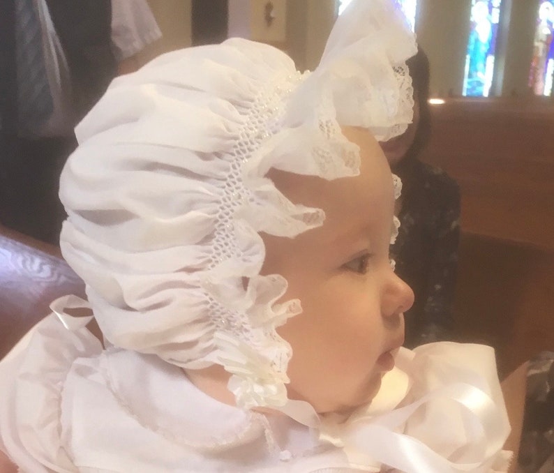 Hand Smocked Baby Bonnet w/pearls image 2