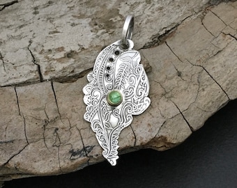 Green tourmaline pendant, light green gemstone set in 18 karat gold bezel one of a kind delicate raised sterling silver leaf and vine design