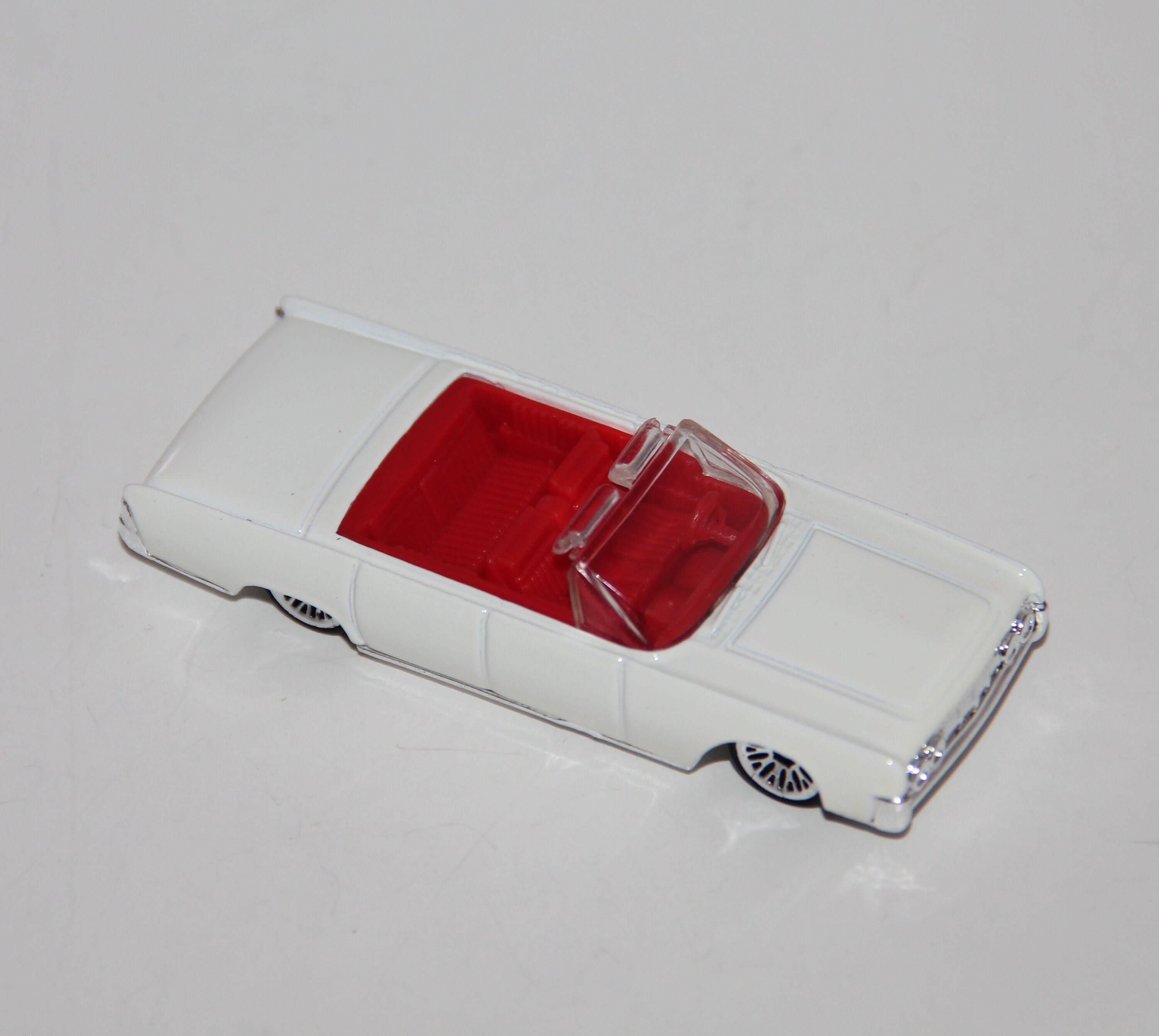 hot wheels 2000 first edition 1964 lincoln continental