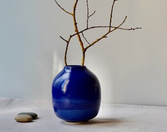 Blue Moon Jar Vase, Korean Vase, Traditional Vase, Decorative Vase, Ceramic Vase, Flower Holder, Asian Pottery, Stoneware Vase, Ikebana Vase