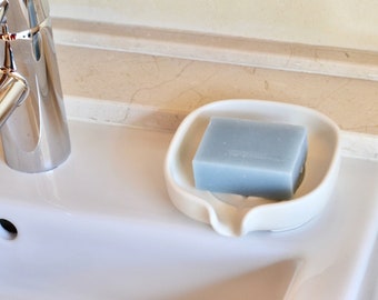 White Draining Soap Dish Ceramic, Unique Soapdish, Roman Soap Dish, Modern Soap Holder, Self Draining Soapdish With Spout, Bathroom