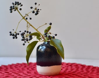 Black And White Ceramic Vase, Stoneware Vase, Bottle Vase, Bud Vase, Ceramic Flower Vase, Minimalist Pottery, Handmade Speckled Vase