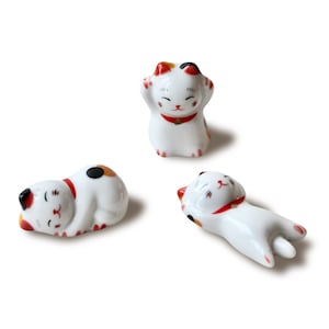 Porcelain Maneki Neko Set: Japanese Lucky Cat Figurines, Kawaii Ornaments
