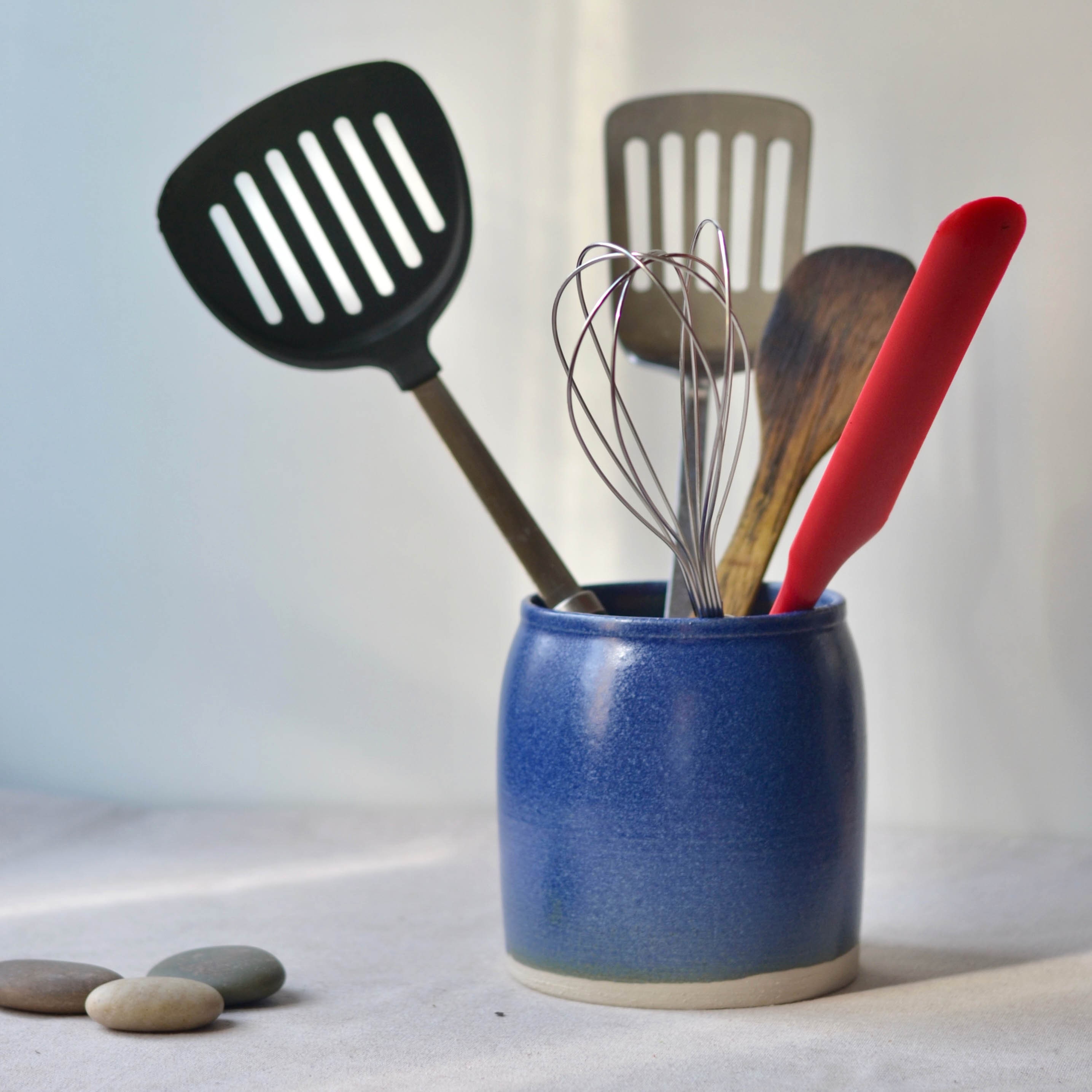Porta utensilios de cocina Bote para utensilios cerámica y bambú Soporte utensilios  cocina cuadrado- negro mate
