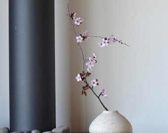 Handmade Beige Speckled Vase: Rustic Kitchen Ceramic Ikebana Vase, Minimalist Stoneware Vase